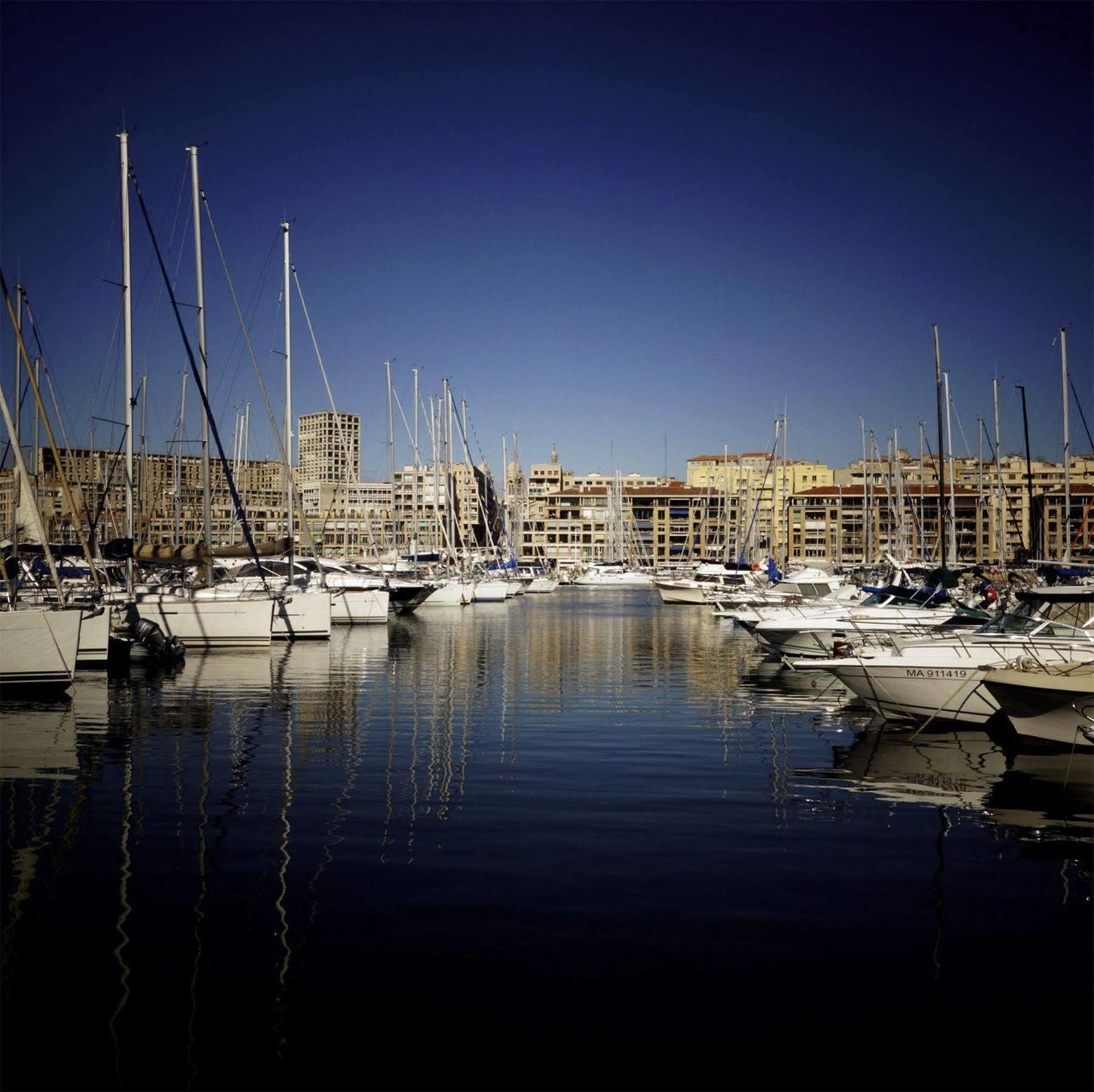 B&B Hotel Marseille Centre Vieux Port Marselha Exterior foto